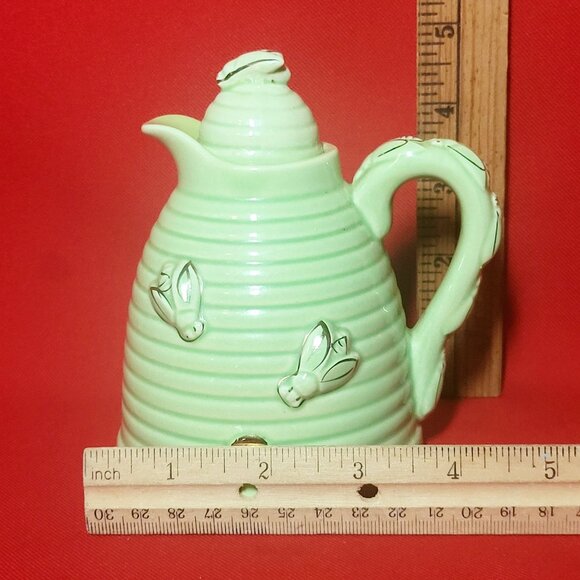 Vintage Green Beehive Honey Pot Ceramic with Lid - Picture 10 of 12